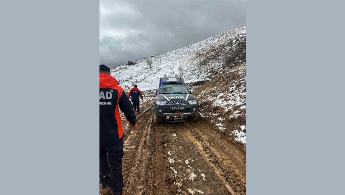 Tunceli'de ekipler hastalanan kadın için seferber oldu