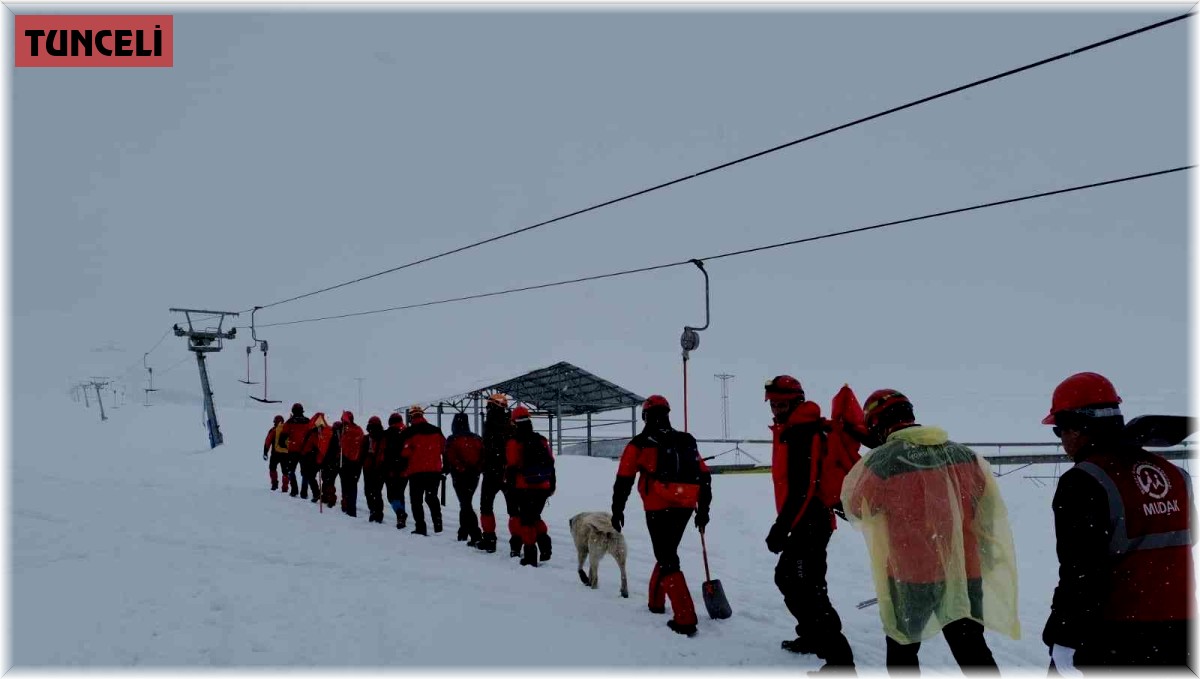 Tunceli'de gerçeği aratmayan çığda arama kurtarma tatbikatı