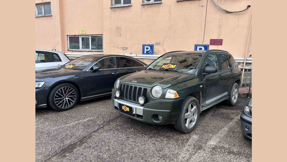 Tunceli'de gümrük kurallarını ihlal eden şahıslara operasyon: 7 araç ele geçirildi