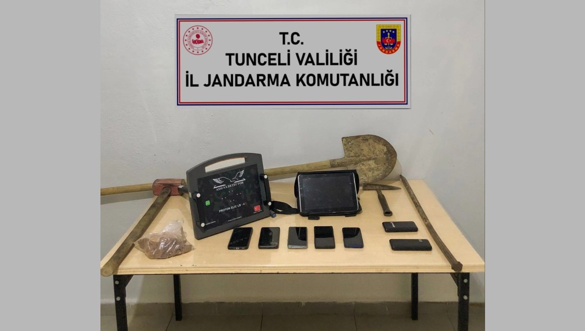 Tunceli'de kaçak kazı yapan 5 şüpheli suçüstü yakalandı