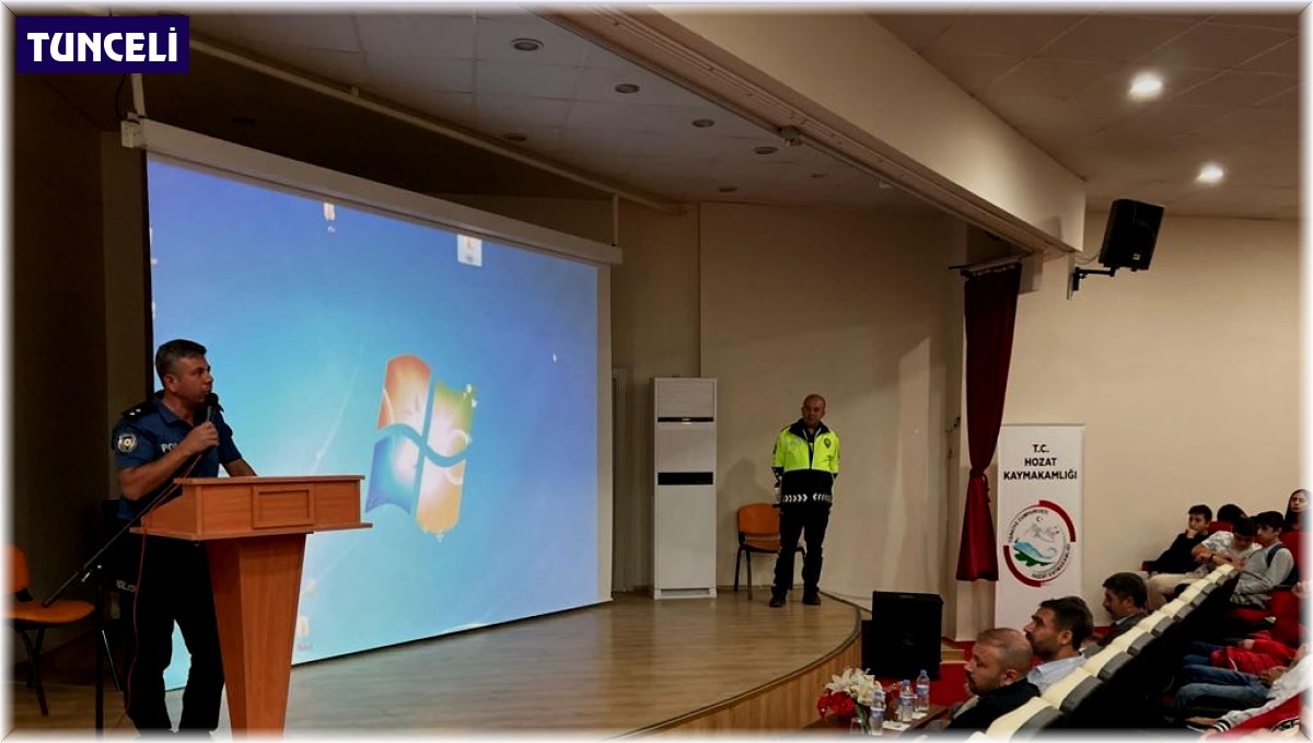 Tunceli'de öğretmen ve öğrencilere 'siber zorbalık' eğitimi