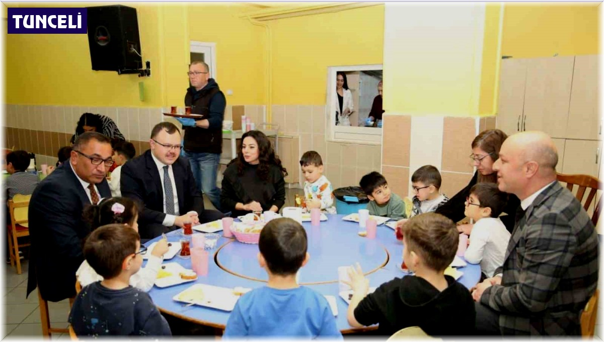 Tunceli'de okullarda ücretsiz yemek hizmeti başladı