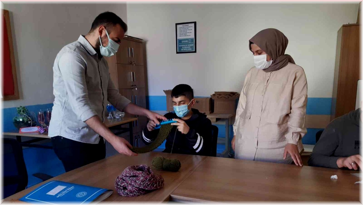 Tunceli'de özel öğrenciler bu okulda meslek öğrenip hayata atılıyor