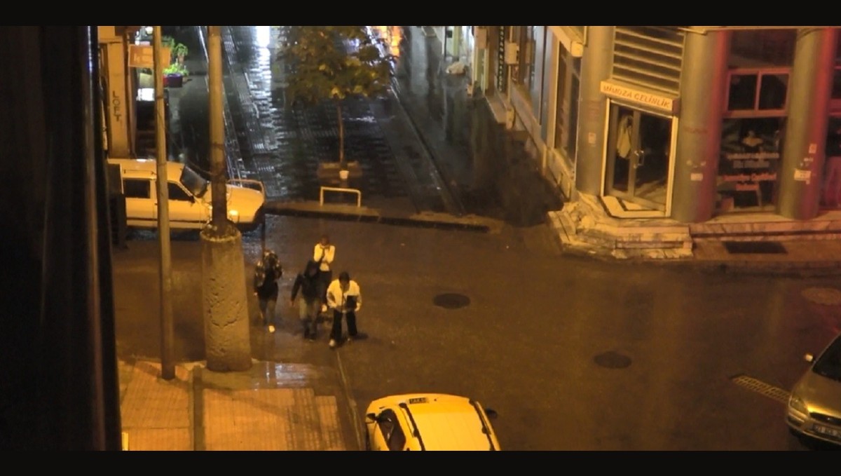 Tunceli'de sağanak ve fırtına etkili oldu