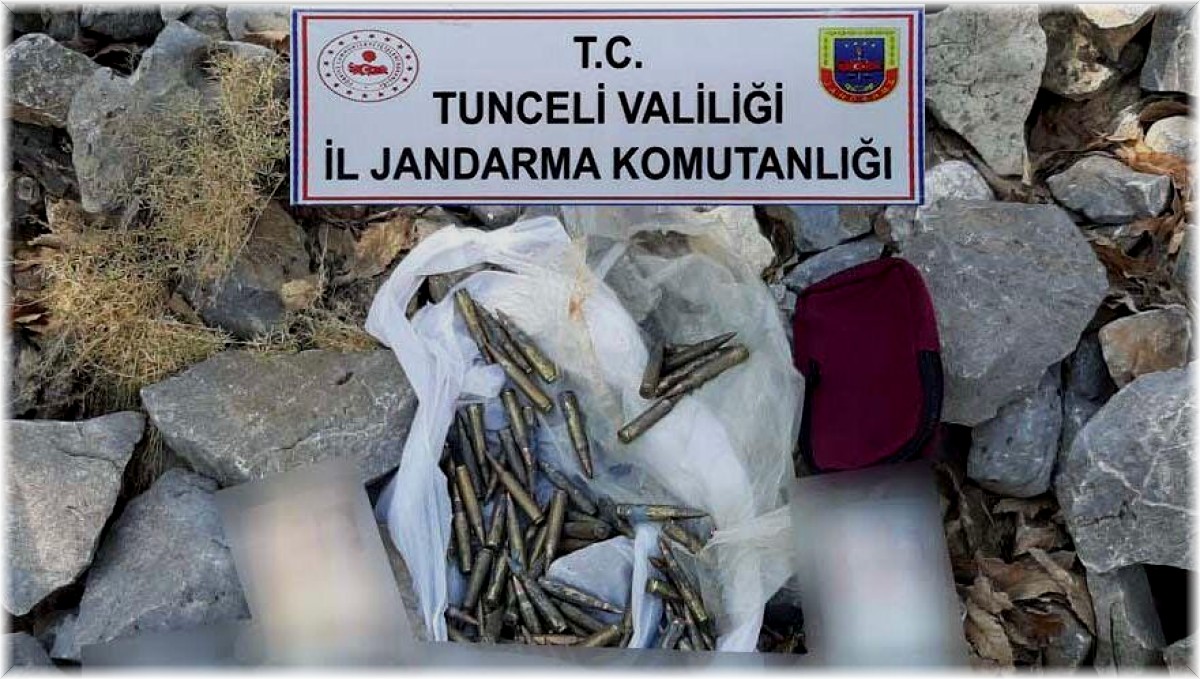 Tunceli'de tabanca, fişek ve yaşam malzemeleri ele geçirildi