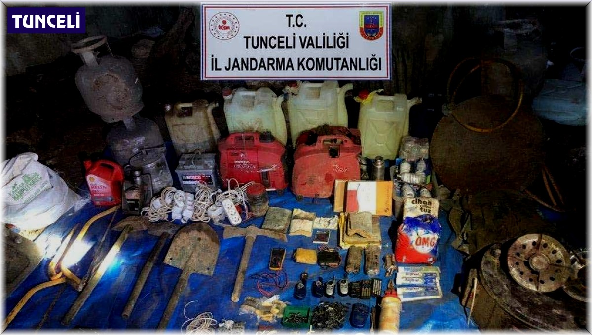 Tunceli'de teröristlere ait 15 sığınak imha edildi
