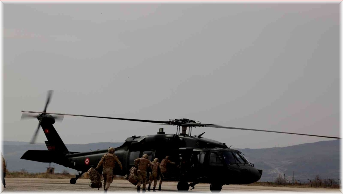 Tunceli'de teröristlerle çıkan çatışmada 1 asker şehit oldu