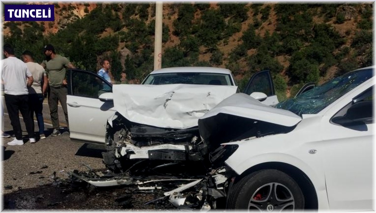 Tunceli'de trafik kazası: 4 yaralı