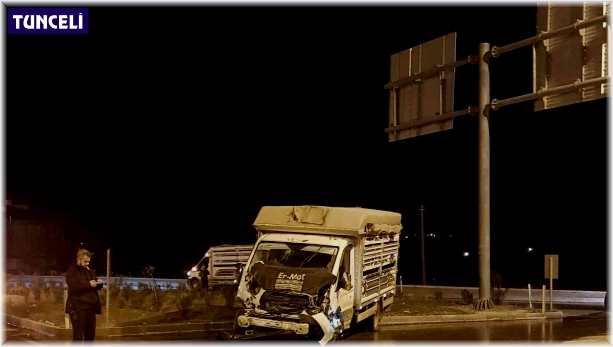 Tunceli'de trafik kazası: 5 yaralı