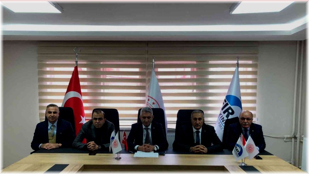 Tunceli'de turizm yönetişim ağı istişare toplantısı düzenlendi