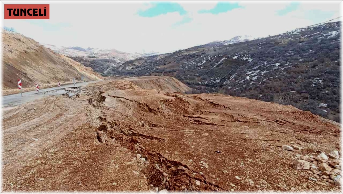 Tunceli'de yağış nedeniyle yol çöktü