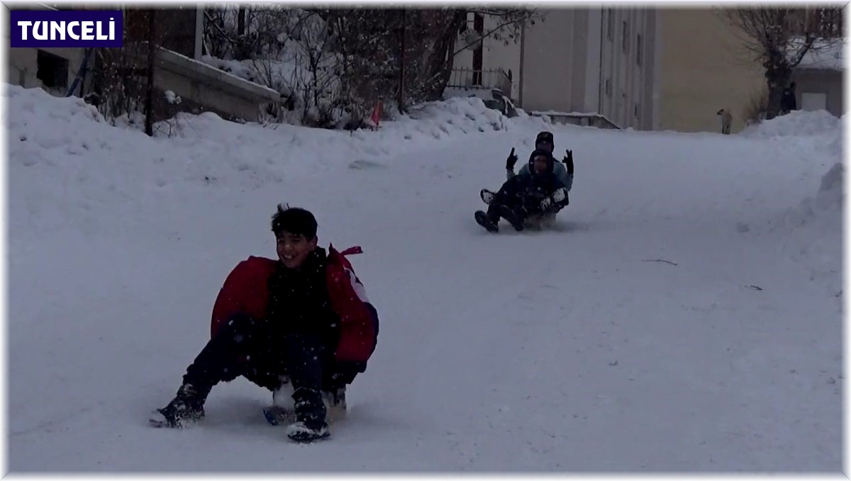 Tunceli'nin 5 ilçesinde okullara kar tatili