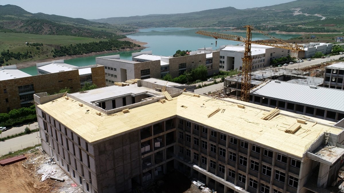 Tunceli'nin çehresini değiştirecek Munzur Üniversitesi Aktuluk Kampüsü inşaatı sürüyor