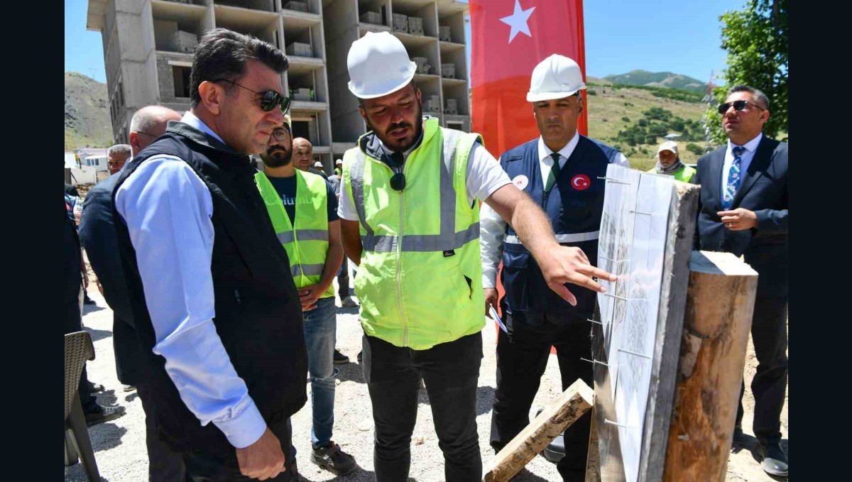 Tunceli'nin en riskli ilçesinde depreme dirençli 281 konutun yapımı sürüyor