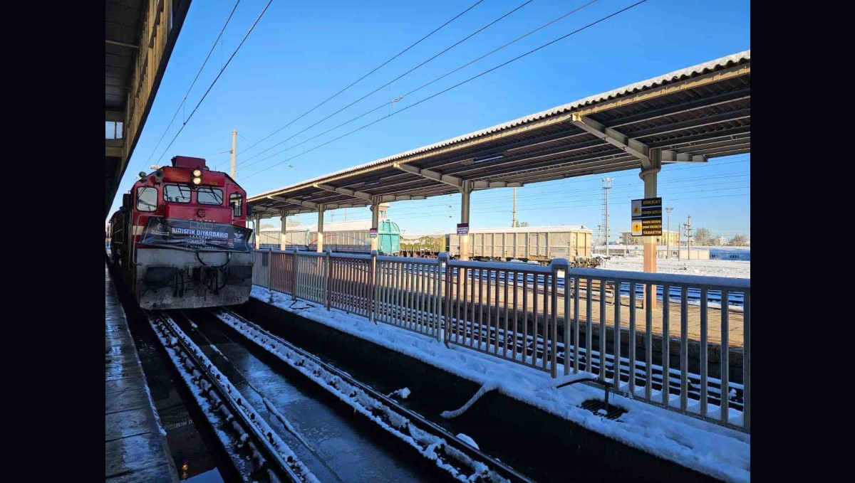 Turistik Diyarbakır Ekspresi'nin ilk durağı Malatya oldu