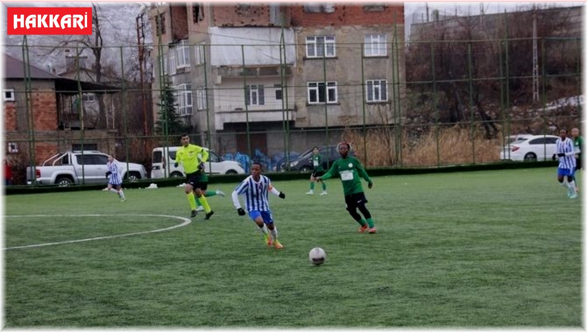 Turkcell Kadın Futbol Süper Ligi: Hakkarigücü Spor: 1- Ataşehir Belediyespor: 1