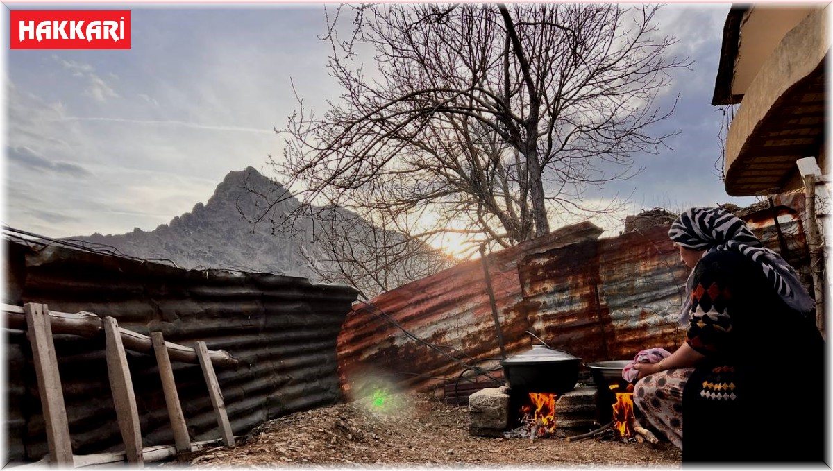 Türkiye'de ilk iftar Şemdinli'de açılıyor