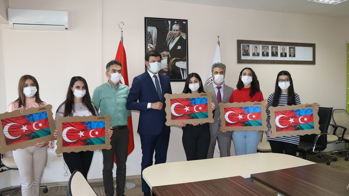 Türkiye'deki Azerbaycanlı doktorlar ülkelerinin savaştaki başarısından gurur duyuyor