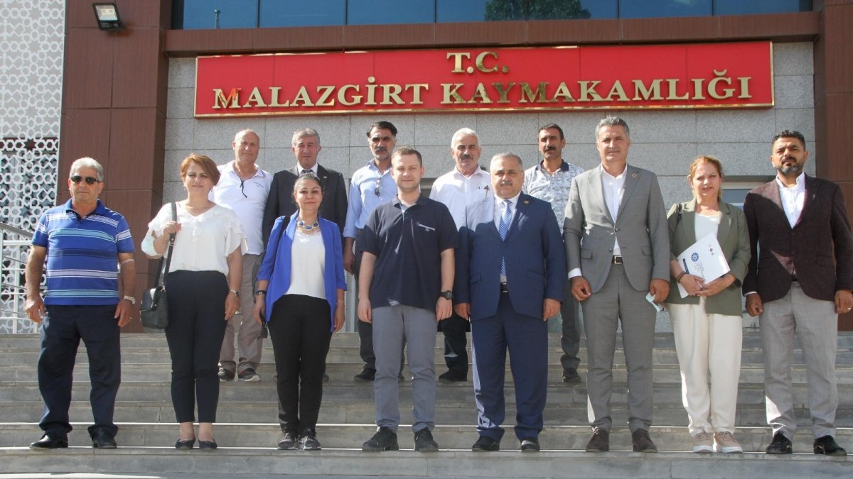 Türkiye Muhtarlar Federasyonundan Malazgirt'e ziyaret