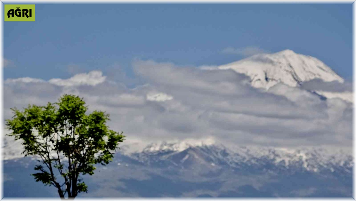 'Türkiye'nin Çatısı' manzarasıyla büyülüyor