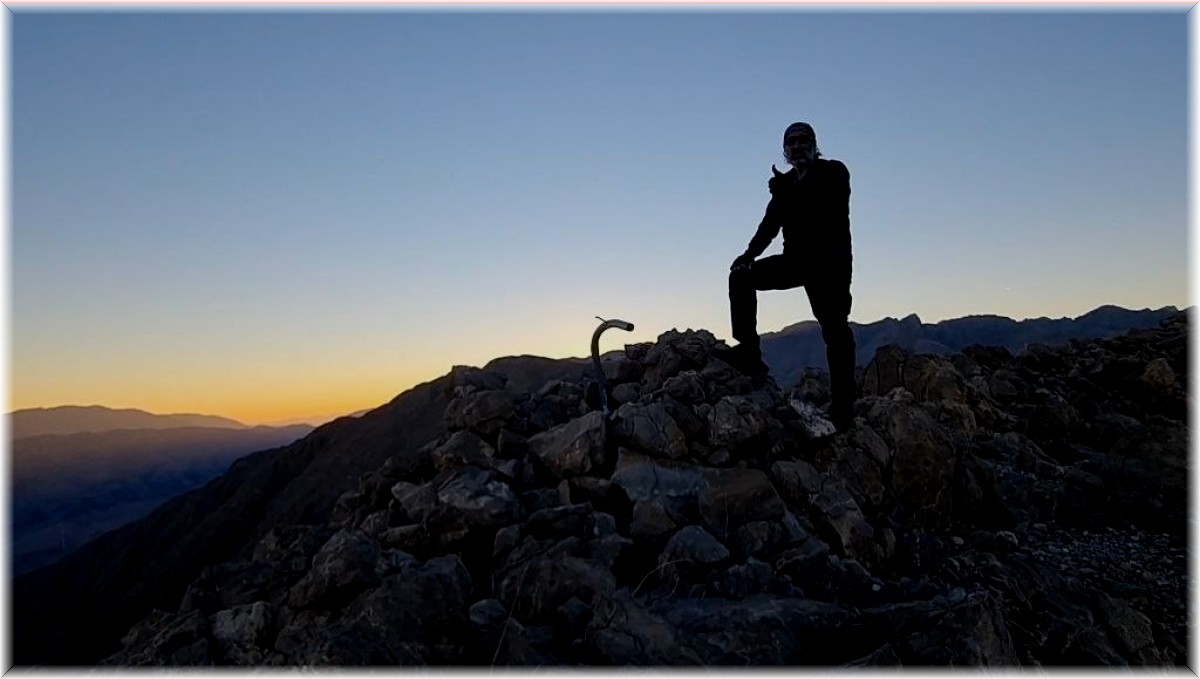 Türkiye'nin ilk ve tek solo alpinisti Erdek Cennet, Munzur Dağlarının zirvesine tırmandı