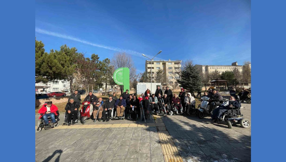 Türkiye Sakatlar Derneği'nden çağrı: "Erişilebilir şehir için adım atın"