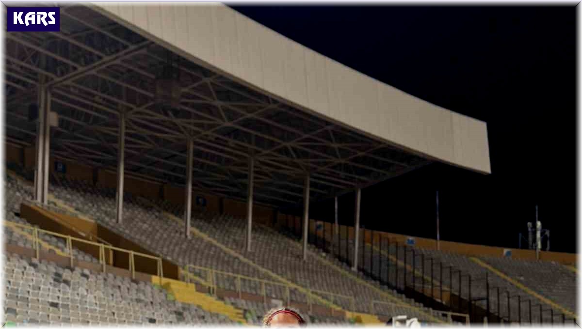 Türkiye Şampiyonası'na Karslı atletler damga vurdu