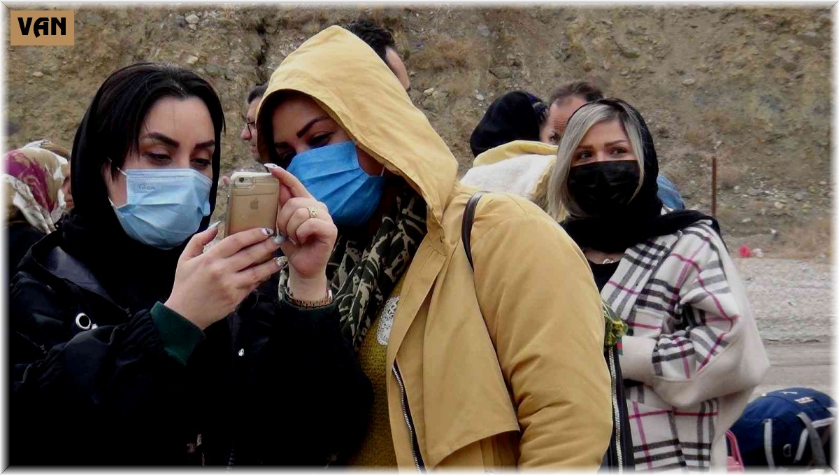 Türkiye'ye günlük bin İranlı turist geliyor