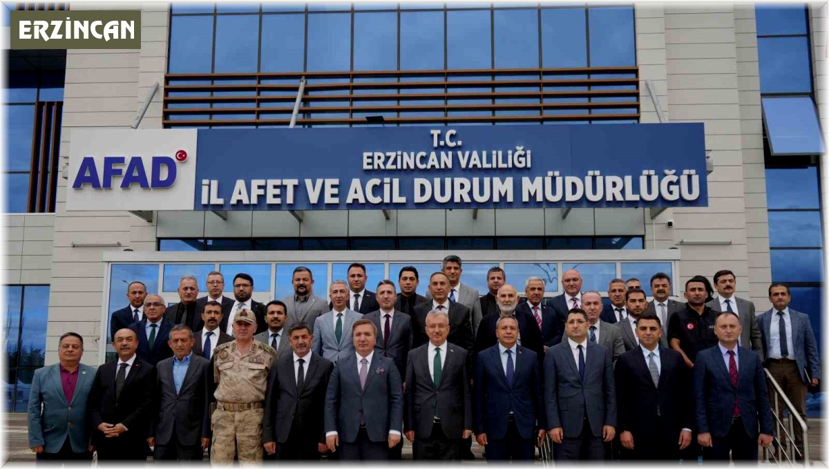 Türkiye Yüzyılında 1. Uluslararası Türk Diasporası Sempozyumu kapsamında toplantı düzenlendi