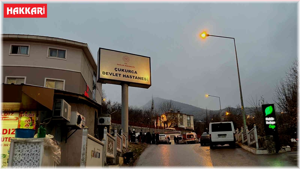 Turnuvaya giden öğrencileri taşıyan kamyonet kaza yaptı: 6 yaralı