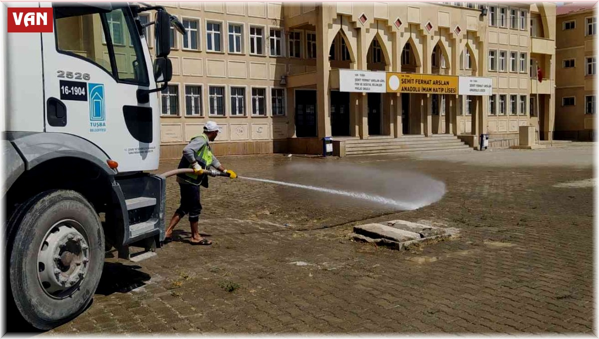 Tuşba Belediyesi'nden eğitime tam destek