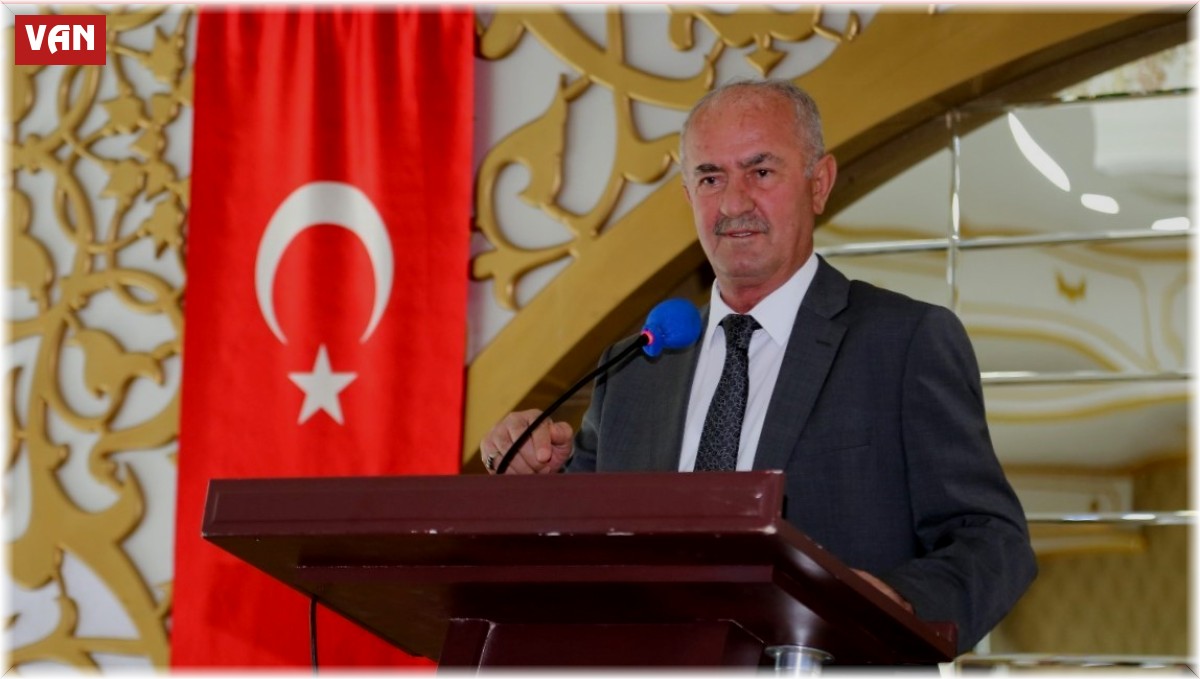 Tuşba Belediyesi'nin, 'İyileşen çocukluğum ve iyileşen anneliğim' söyleşine büyük ilgi