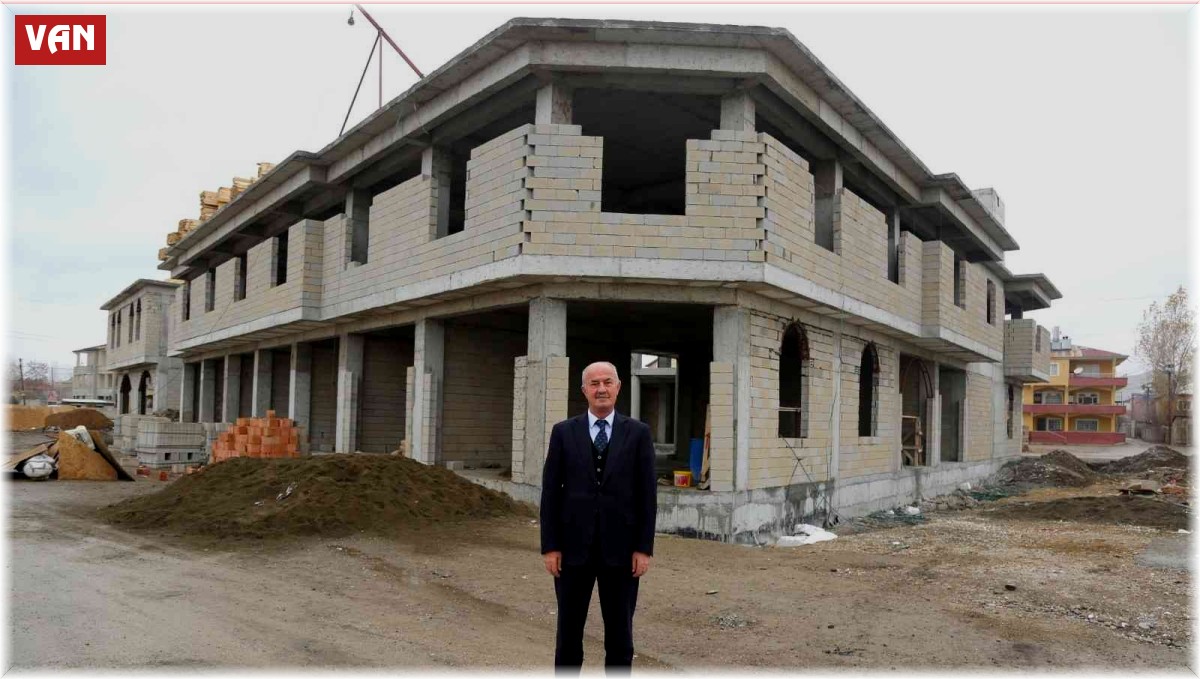 Tuşba Belediyesinin 'bedesten çarşısı' hızla yükseliyor
