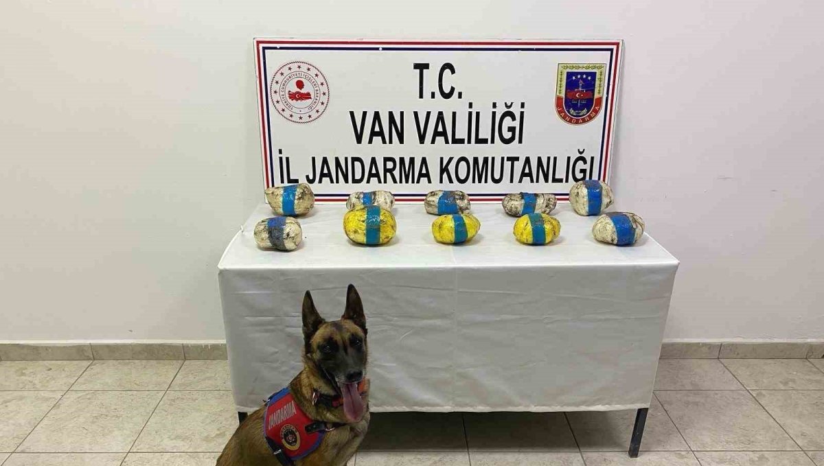Tuşba'da 11 kilo metamfetamin ele geçirildi