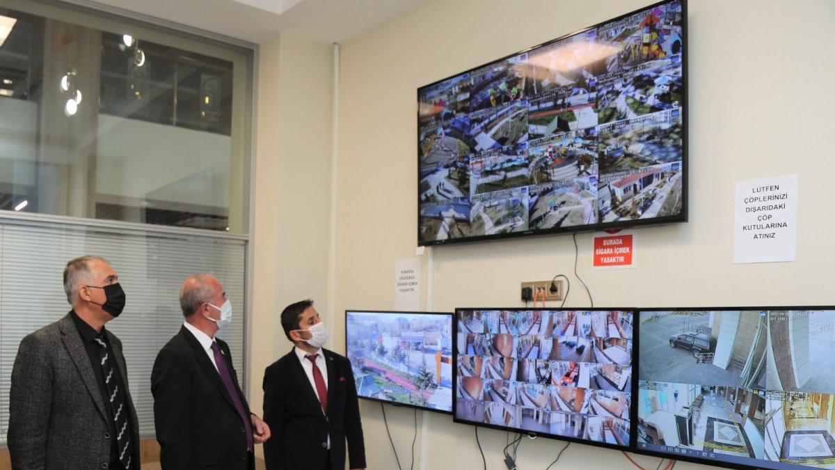 Tuşba'da tüm parklar tek merkezden takip ediliyor