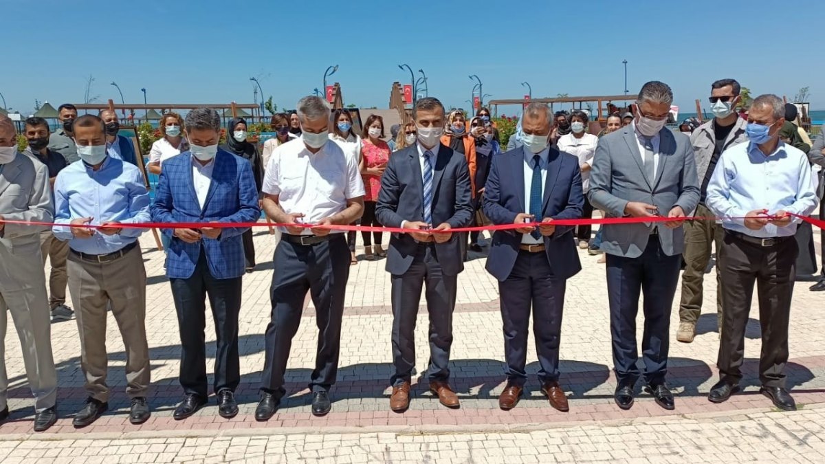 Tuşba Halk Eğitim Merkezi Müdürlüğünden yılsonu sergisi