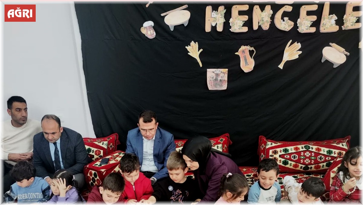 Tutak Kaymakamı Adıbelli, ilçedeki eğitim kurumlarını ziyaret etti