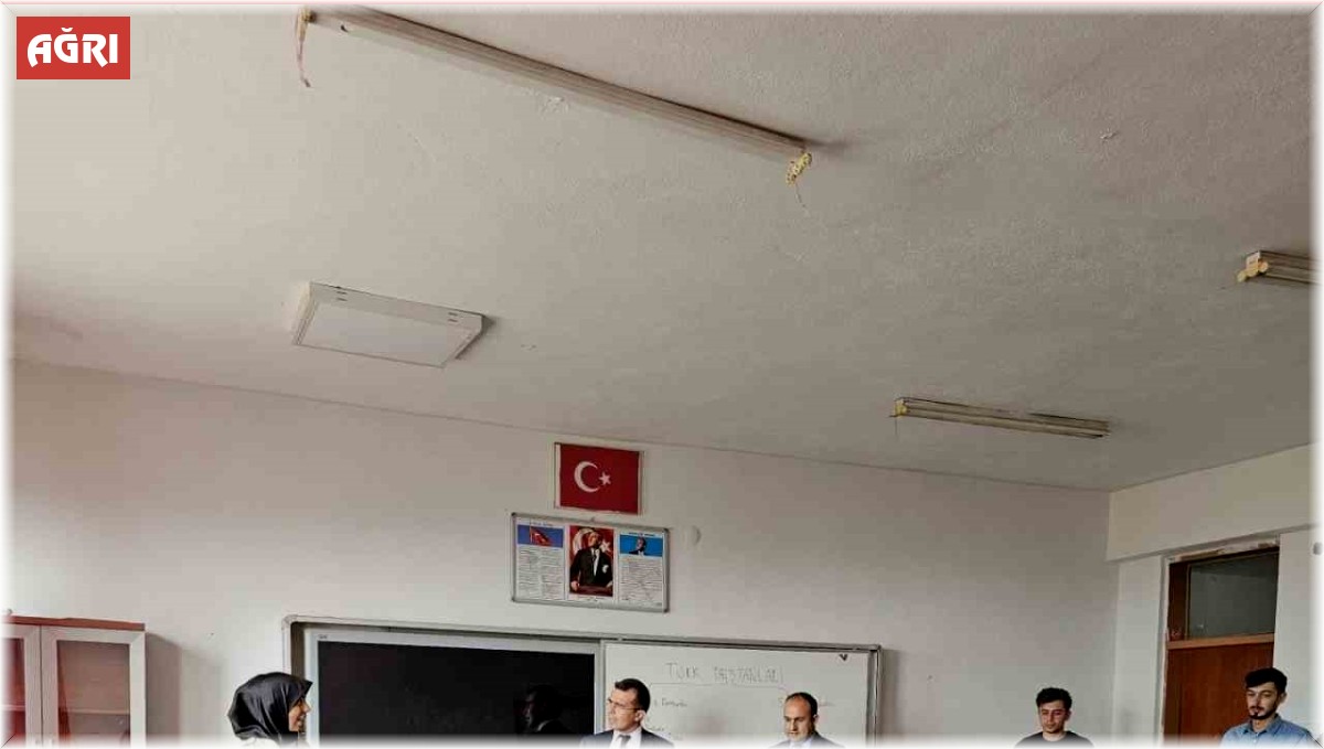 Tutak Kaymakamı Adıbelli, köy okullarını ziyaret etti