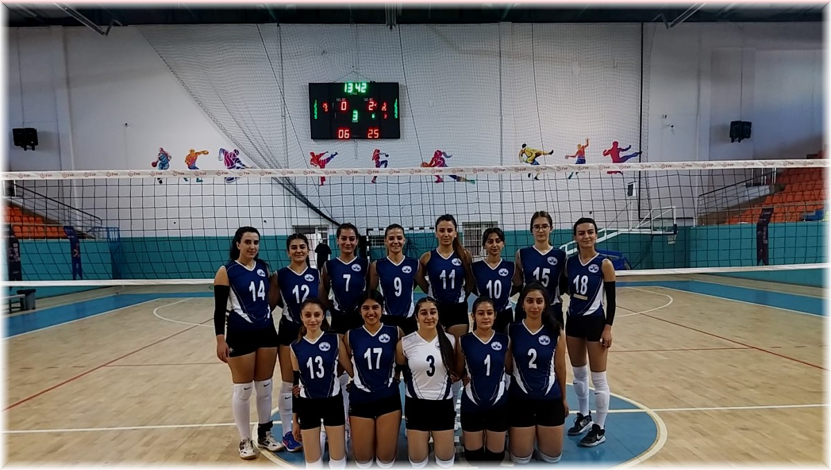 TVF 2. Lig: Elazığ Belediyesi EBUAŞ Elazığ Voleybol: 3 - Yeni Mardin: 0