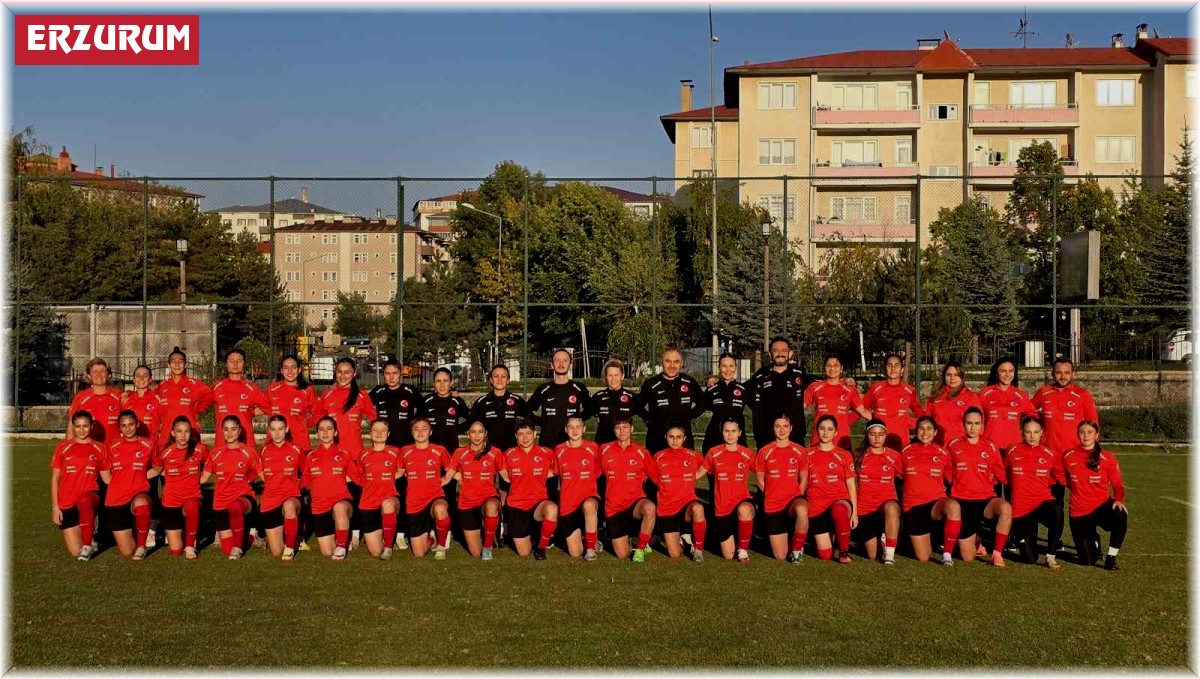U19 Kadın Milli Takımı Erzurum kampı başladı