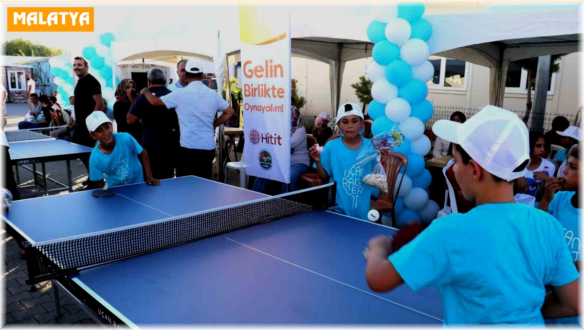 'Uçan Raketler' depremden etkilenen çocuklar için Malatya'da