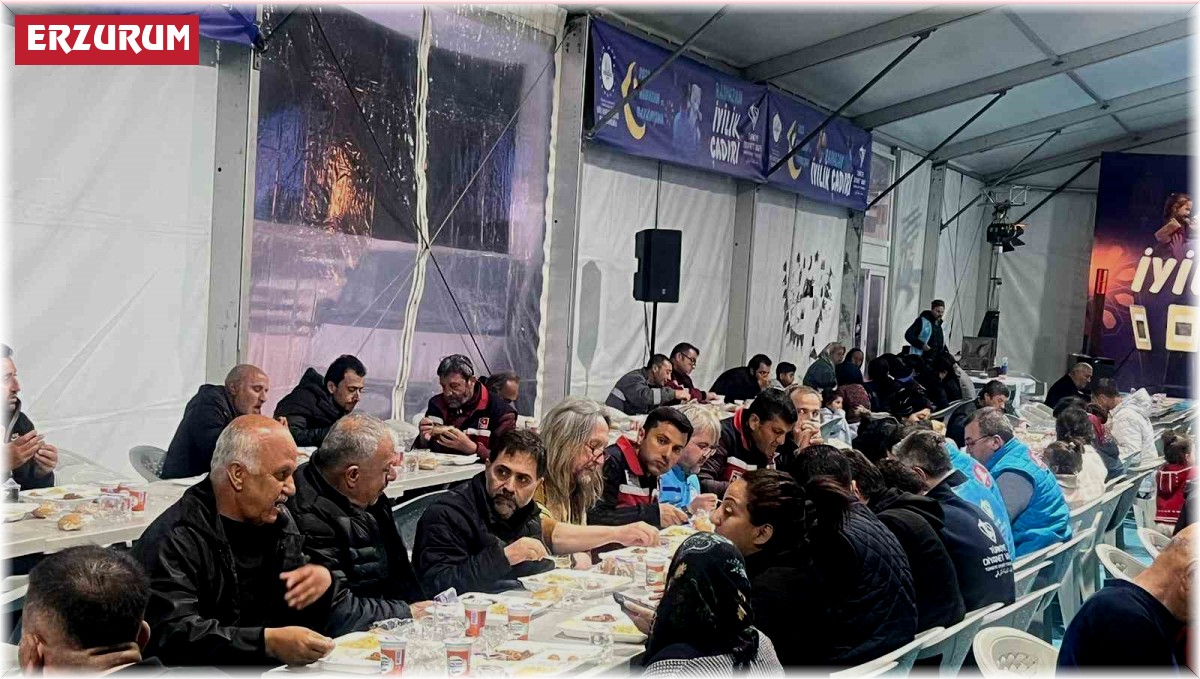 Uçar Hatay'da gönüllere dokunuyor