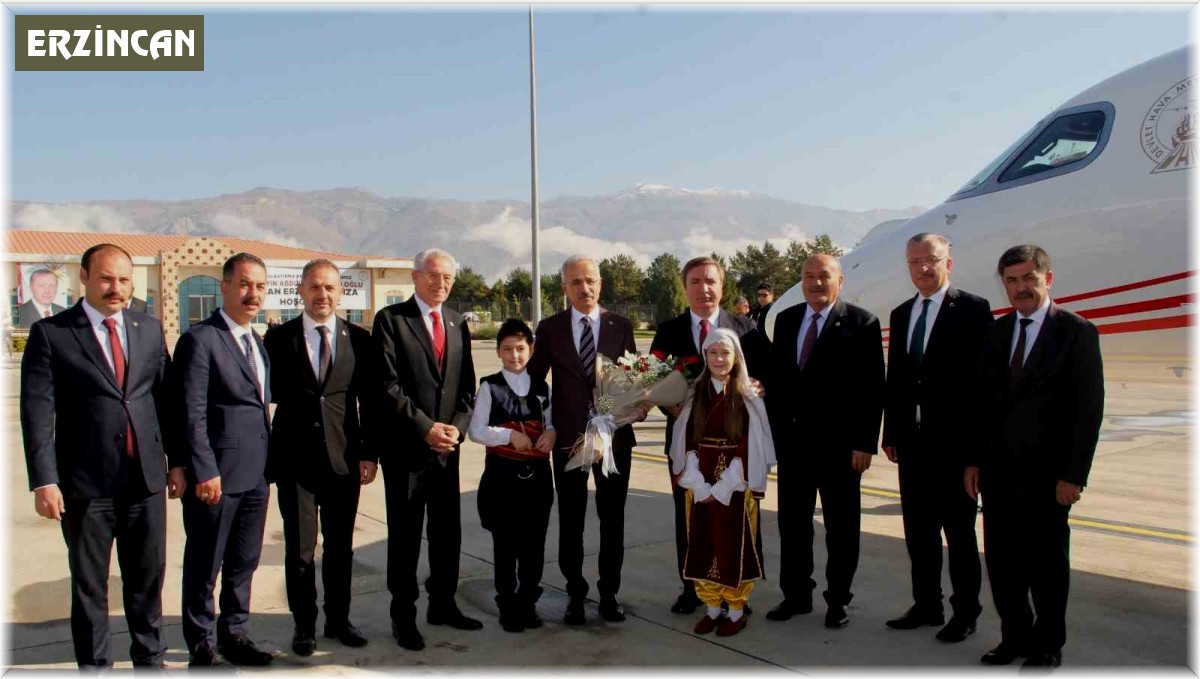 Ulaştırma ve Altyapı Bakanı Uraloğlu, Erzincan'da
