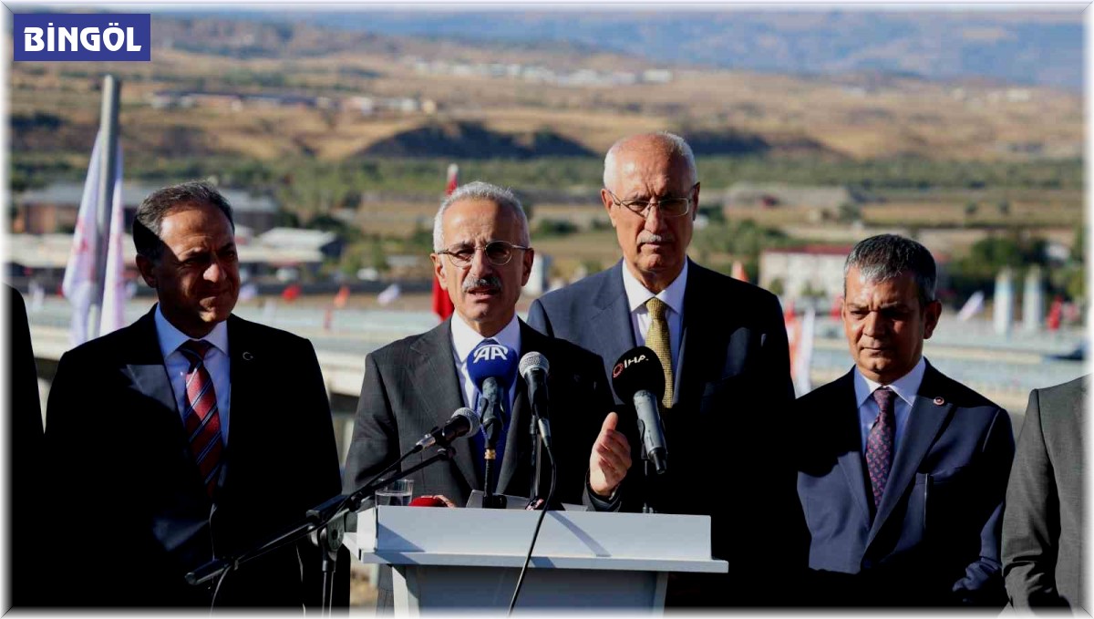 Ulaştırma ve Altyapı Bakanı Uraloğlu: "Sadece Avrupa'da veya batıda değil, ülkemizin her tarafında çevre anlamındaki yaklaşımlar kıymetlidir"
