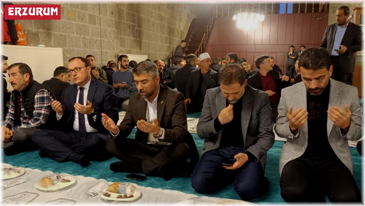 Ulu Cami'de sessiz iftar