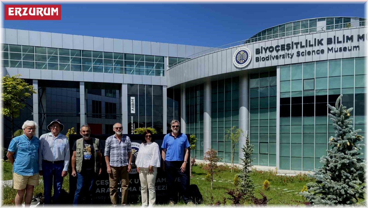 Uluslararası bilim insanları, Biyoçeşitlilik Bilim Müzesinde araştırma yapmak üzere bir araya geldi