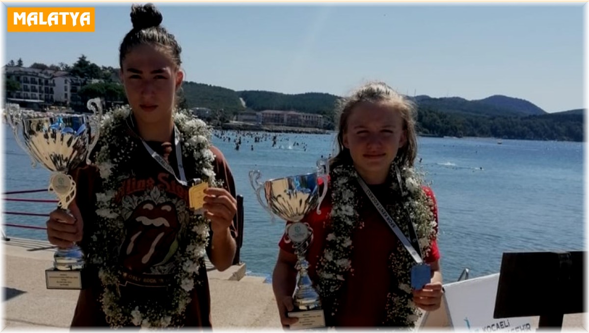 Uluslararası Yüzme Şampiyonasında Malatyalı 2 sporcudan başarı