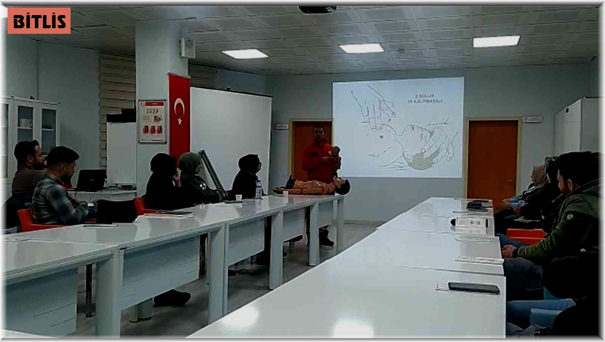 UMKE'den AFAD gönüllülerine ilk yardım eğitimi