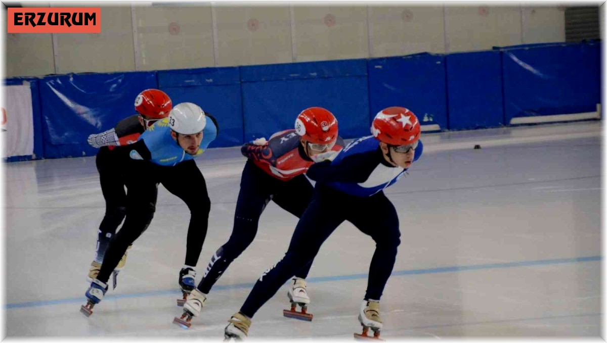 ÜNİLİG'de Short Track heyecanı