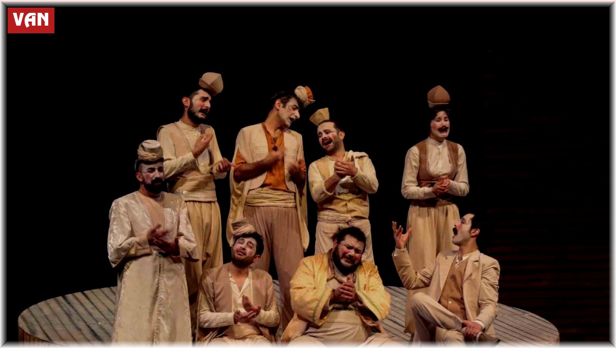 Üniversite öğrencileri 'İtaat İlami' oyunu ile buluştu